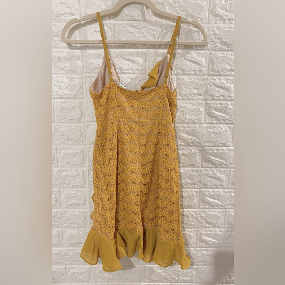 Excellent Condition Ruffle Trim Yellow Mustard Dress | Adjustable Strap | Angel - Picture 4 of 7